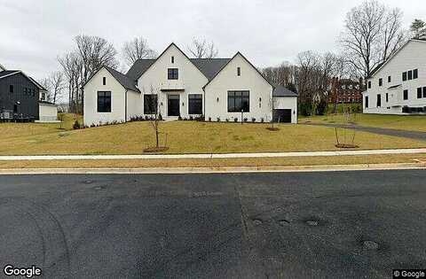 Riley Preserve Ct, McLean, VA 22102