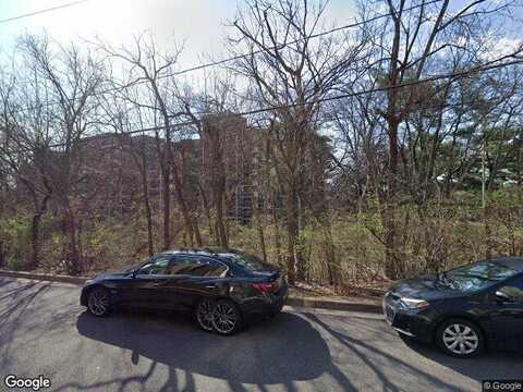 S Arlington Ridge Rd, Unit 509, Arlington, VA 22202