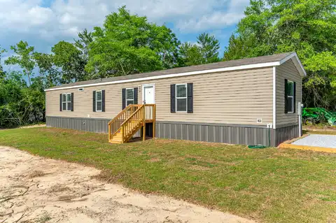 Walnut Drive, Defuniak Springs, FL 32433