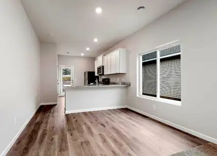 Spruce Street, Cambridge, MN 55008