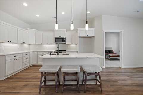 W 33Rd Ave, Kennewick, WA 99338