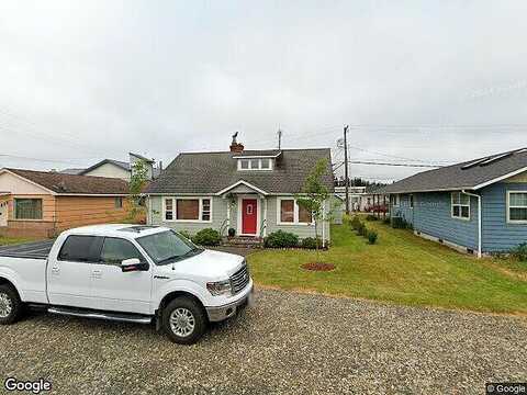 Blackberry St, Forks, WA 98331