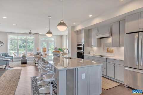 Rowcross St, Crozet, VA 22932