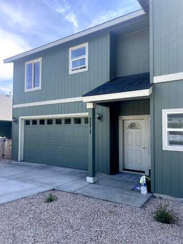 Dylan Loop, Bend, OR 97702