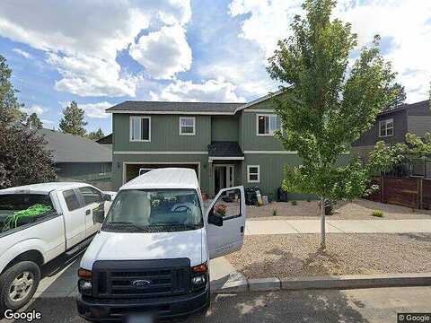 Dylan Loop, Bend, OR 97702