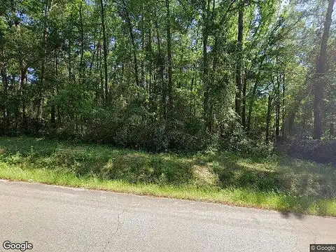 Millie St, Longview, TX 75602