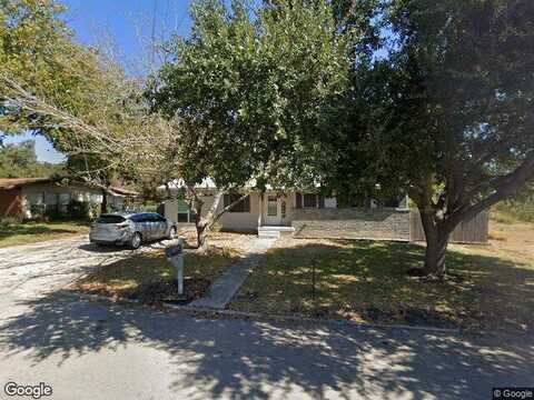Debus Drive, Taylor, TX 76574