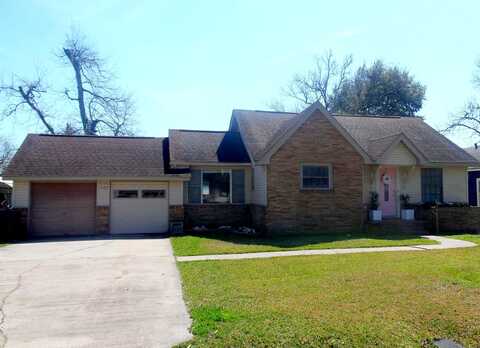 Washington, Groves, TX 77619