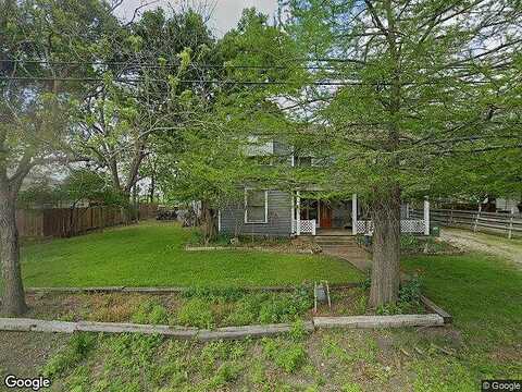 S Willis Street, Granger, TX 76530