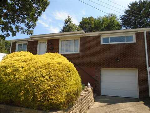 Berry St, Baden, PA 15005