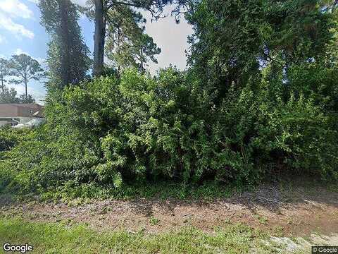 Villa Green Avenue, North Port, FL 34288