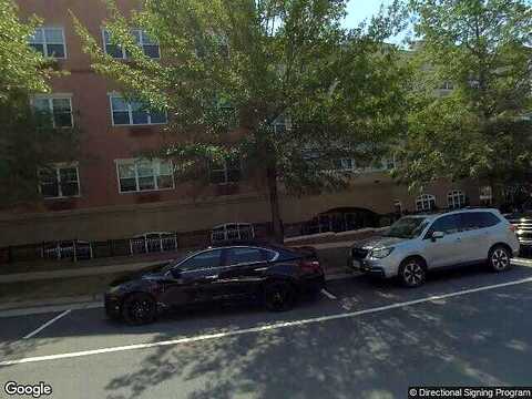 Lockwood Dr, Charlottesville, VA 22911