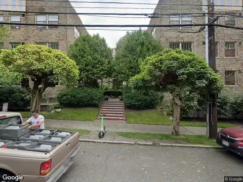 E Olive St #307, Seattle, WA 98122
