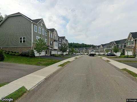Greenwood Dr, Strabane, PA 15317