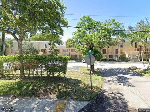 Sw 30Th St, Davie, FL 33328