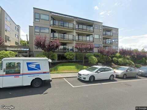 Maple Street, Edmonds, WA 98020