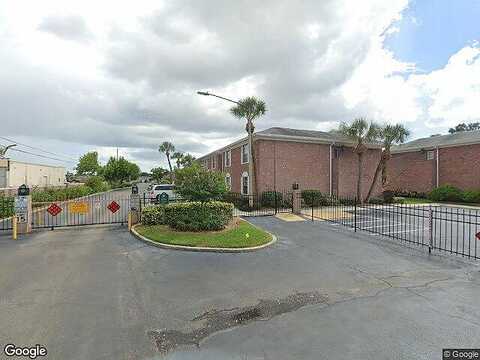 35Th Way S, Saint Petersburg, FL 33711