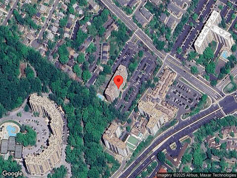 Huntington Ave, Unit 1002, Alexandria, VA 22303