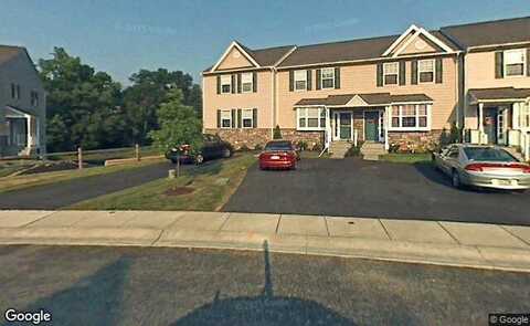 Hoag Ln, Aston, PA 19014