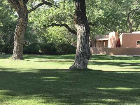 Chaparral, CORRALES, NM 87048