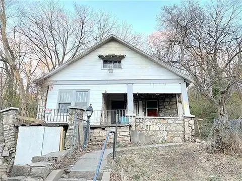 Woodland, KANSAS CITY, KS 66106