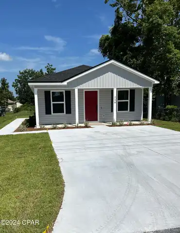 James, PANAMA CITY, FL 32401