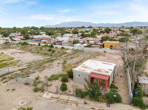 Franciscan, ALBUQUERQUE, NM 87102