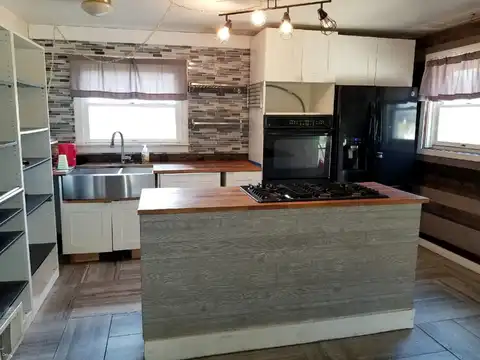 Harris, BELLEVILLE, MI 48111