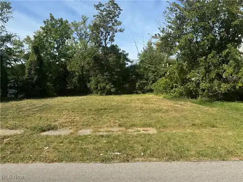 102Nd, CLEVELAND, OH 44108