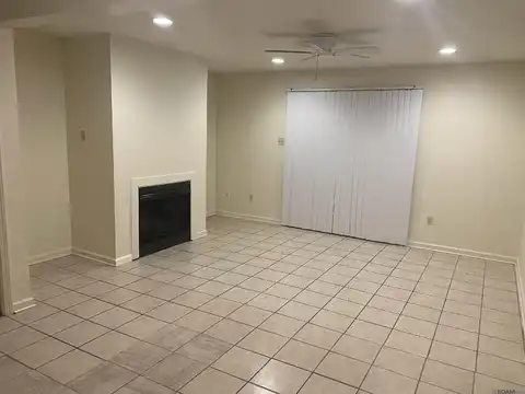 Toulon, BATON ROUGE, LA 70816
