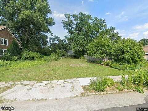 Lenox, DETROIT, MI 48215