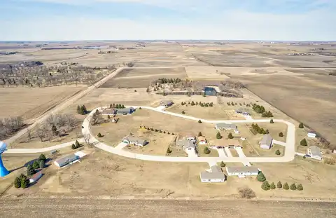 365Th, ESTHERVILLE, IA 51334