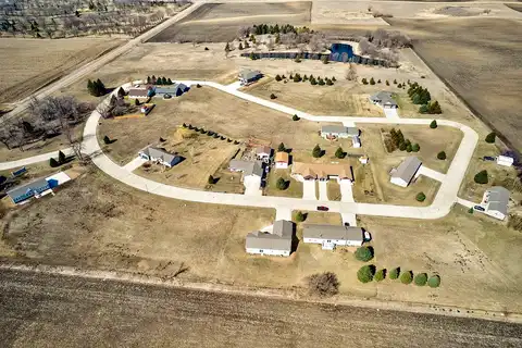 365Th, ESTHERVILLE, IA 51334