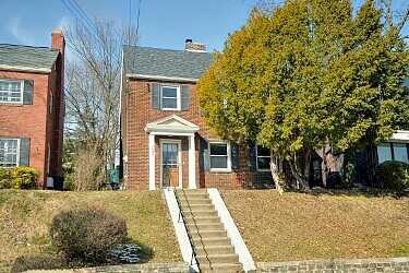 Winterton, PITTSBURGH, PA 15206
