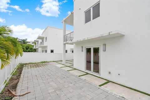 84Th, DORAL, FL 33122