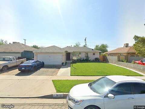 Lemsford, PALMDALE, CA 93550
