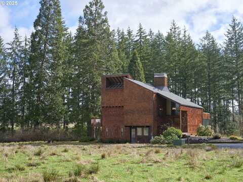 Classe, TOLEDO, WA 98591