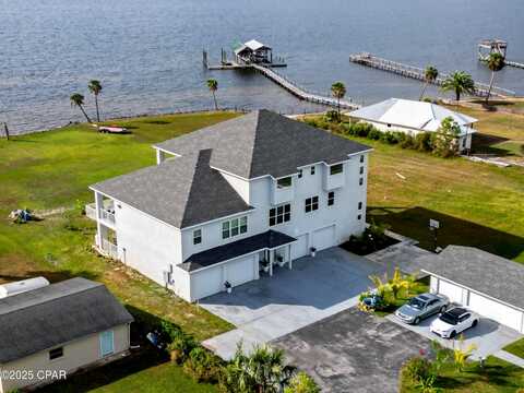 Montana, LYNN HAVEN, FL 32444