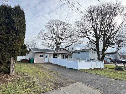 9Th, SAINT HELENS, OR 97051