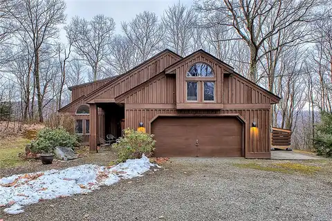 Rocky Ridge, CHAMPION, PA 15622