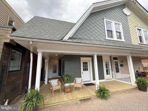 Chestnut, SOUDERTON, PA 18964