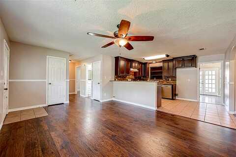 Shirley, WILLIS, TX 77378