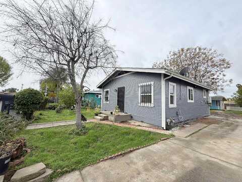 Park, ESCONDIDO, CA 92025