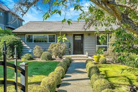 14Th, BELLEVUE, WA 98004