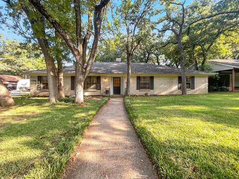 Walnut, EULESS, TX 76039