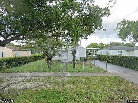 121St, NORTH MIAMI, FL 33168