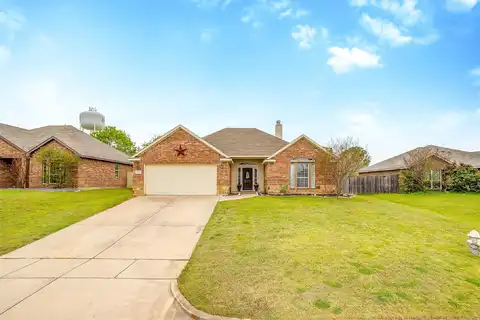 Jenny, CLEBURNE, TX 76031