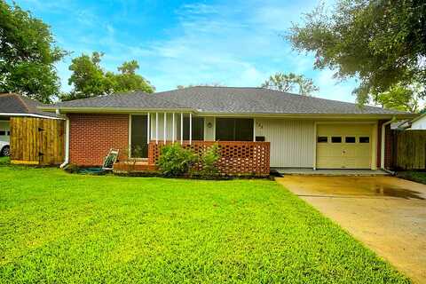 Yaupon, LAKE JACKSON, TX 77566