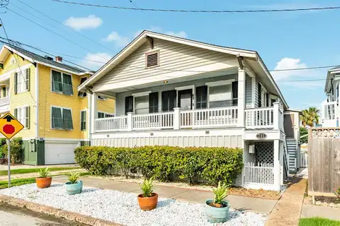 17Th, GALVESTON, TX 77550