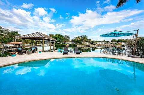 Fontainebleau, TAMPA, FL 33634